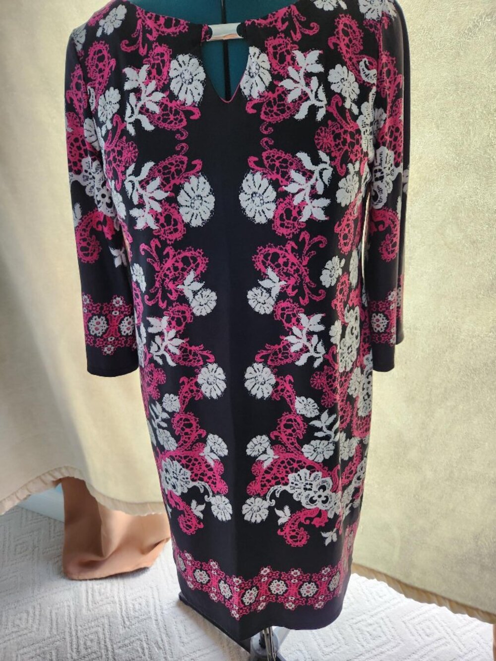 Emma & Michele Multicolor flower Midi Dress